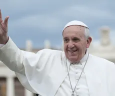 Papa Francisco canoniza o papa Paulo VI e o arcebispo Oscar Romero