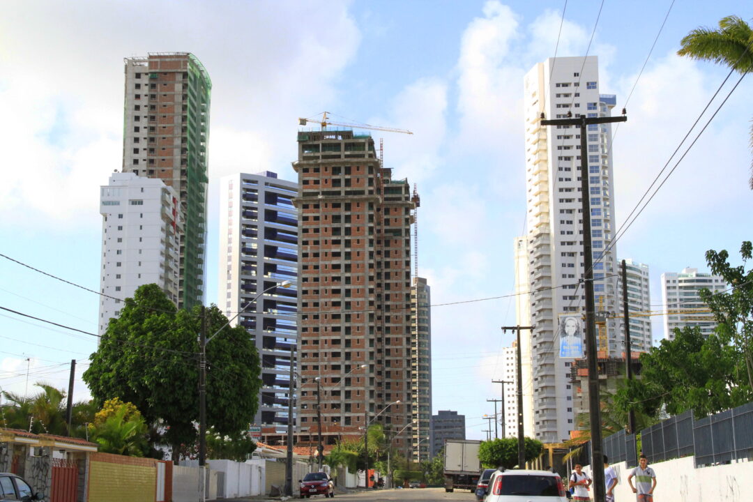 Caixa lança nova linha de financiamento imobiliário com juros fixos