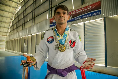 
				
					Judocas da Paraíba vão representar o Brasil em campeonato na Argentina
				
				