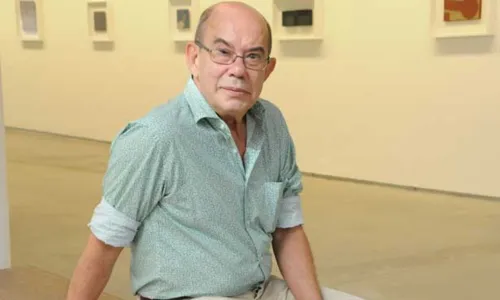 
                                        
                                            Artista plástico paraibano Antonio Dias morre aos 74 anos
                                        
                                        