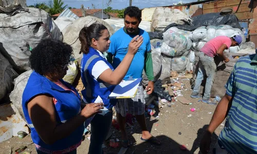 
                                        
                                            Com mais de 800 notificações de dengue, Saúde intensifica combate ao Aedes aegypti
                                        
                                        