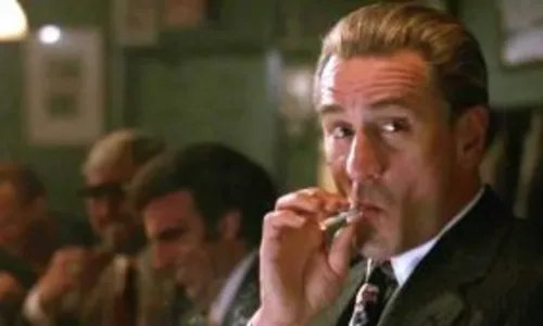 
				
					Um dos maiores atores de cinema do mundo, Robert De Niro faz 80 anos
				
				