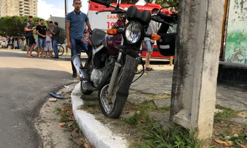 
				
					Acidentes deixam três pessoas mortas e quatro feridas em menos de 24 horas
				
				