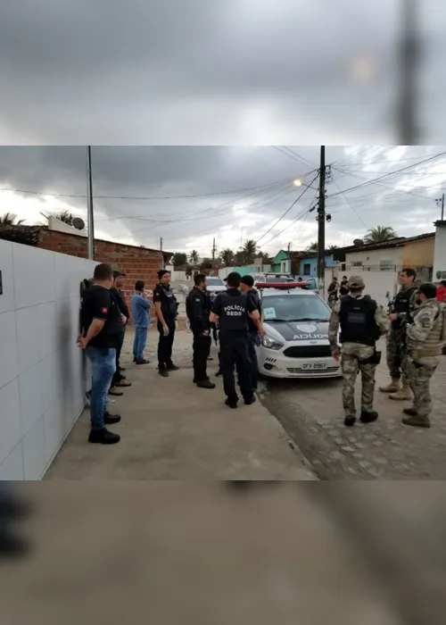 
                                        
                                            Polícia realiza operação contra tráfico de drogas em Itabaiana e Juripiranga
                                        
                                        