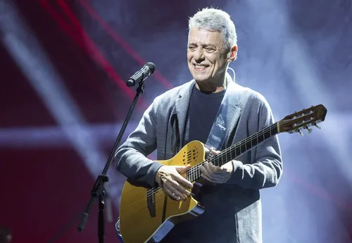 
				
					Venda de ingressos para os shows de Chico Buarque em João Pessoa começa na próxima quarta-feira
				
				