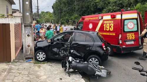 
				
					'Educação para trânsito devia ser matéria nas escolas', defende superintendente
				
				