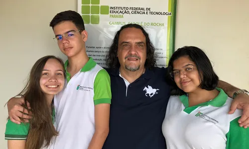 
                                        
                                            Equipes do IFPB conquistam medalhas na Olimpíada GeoBrasil 2018
                                        
                                        