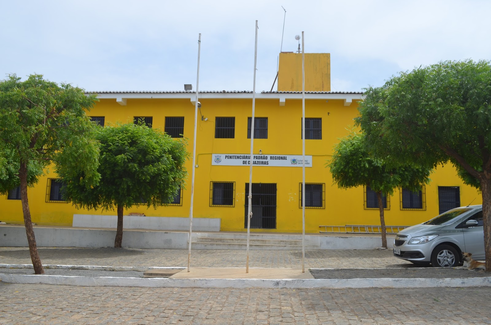 
                                        
                                            Ex-diretor da Penitenciária é condenado a 12 anos de reclusão por corrupção e tortura
                                        
                                        