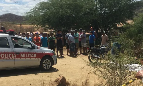 
                                        
                                            Vereador é morto a tiros em Camalaú
                                        
                                        