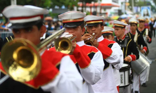 
                                        
                                            7 de setembro, Hino Nacional, um papo com Moacir Santos
                                        
                                        