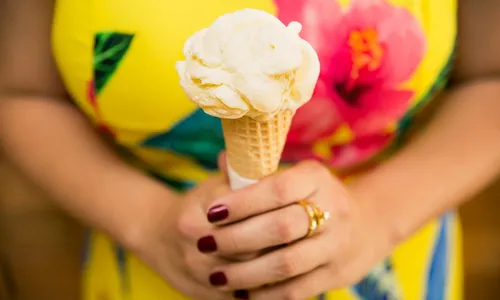 
                                        
                                            Dona de sorveteria dá dicas para quem quer aproveitar o Dia do Sorvete
                                        
                                        