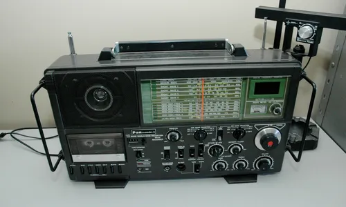 
                                        
                                            Encontro de radioamadores
                                        
                                        