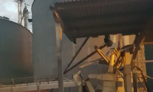 
                                        
                                            Silo que guardava milho explode em Guarabira
                                        
                                        