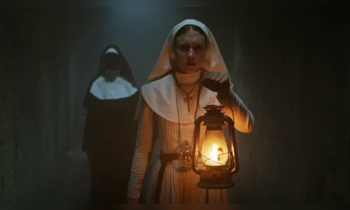 
				
					'A freira' promete horror e entrega uma série de pequenos sustos
				
				