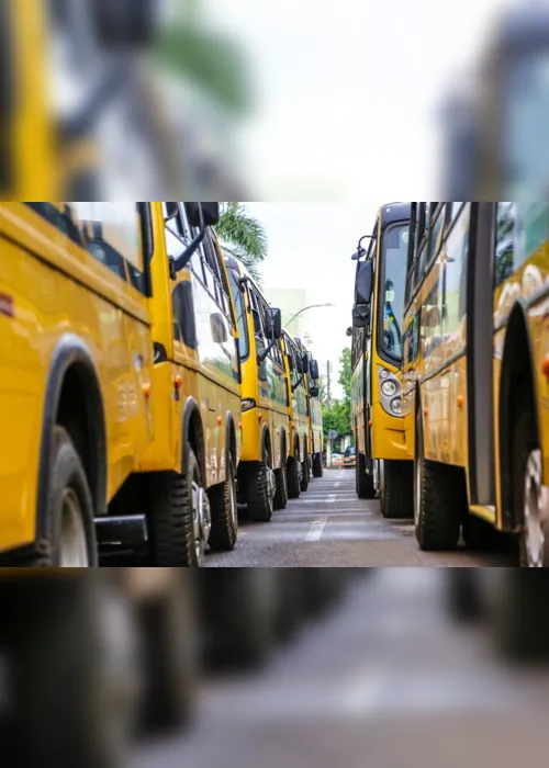 
                                        
                                            Vistoria reprova 64% dos ônibus escolares de três municípios da Paraíba
                                        
                                        