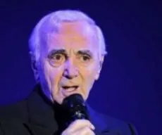 Charles Aznavour morreu cantando