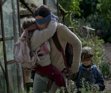 Bird Box: suspense com Sandra Bullock ganha trailer e primeiras imagens