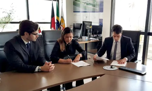 
				
					Fim dos lixões: Itapororoca, Alhandra e Rio Tinto assinam acordo com MP
				
				