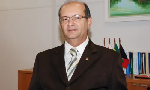 
                                        
                                            Juiz Aluizio Bezerra lança 3ª edição do livro ‘Processo de Improbidade Administrativa’
                                        
                                        