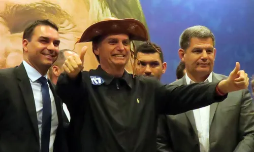 
                                        
                                            Jair Bolsonaro é eleito presidente do Brasil
                                        
                                        