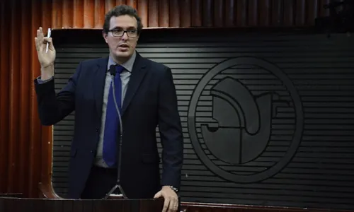 
                                        
                                            Estado e prefeituras ultrapassam limite da lei de responsabilidade fiscal na Paraíba
                                        
                                        