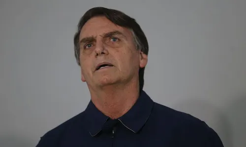 
                                        
                                            ‘Missão não se discute, se cumpre’, diz Bolsonaro no 1º pronunciamento
                                        
                                        