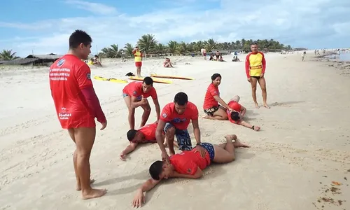 
                                        
                                            Corpo de Bombeiros inscreve surfistas para capacitação de salvamento aquático
                                        
                                        