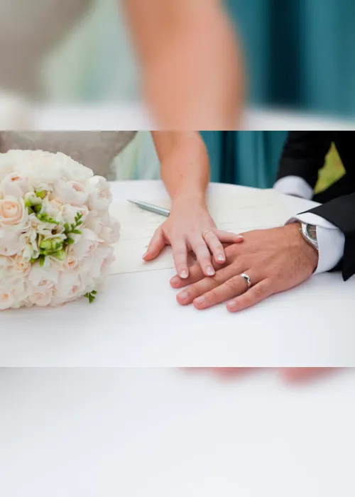 
                                        
                                            PEC em tramitação permite advogado celebrar casamentos
                                        
                                        