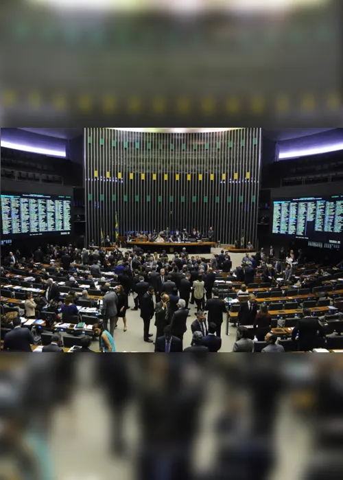 
                                        
                                            Câmara aprova MP que cria o programa Médicos pelo Brasil
                                        
                                        