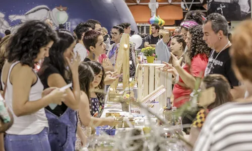 
                                        
                                            Feira de economia criativa acontece neste sábado com atrações culturais
                                        
                                        