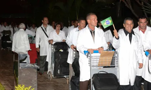 
                                        
                                            Médicos cubanos que ficaram na Paraíba aguardam Revalida para exercer medicina
                                        
                                        