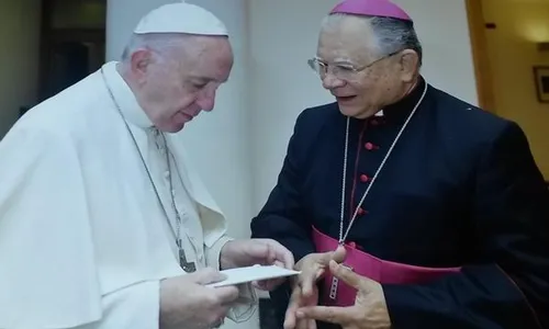 
                                        
                                            Papa Francisco nomeia Dom Genival Saraiva para administrar Diocese em AL
                                        
                                        