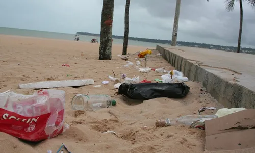 
                                        
                                            Centenas de voluntários vão coletar lixo nas praias da orla de João Pessoa neste sábado
                                        
                                        