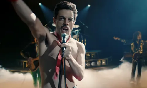 
                                        
                                            'Bohemian Rhapsody': Rami Malek salva biografia morna de Freddie Mercury
                                        
                                        