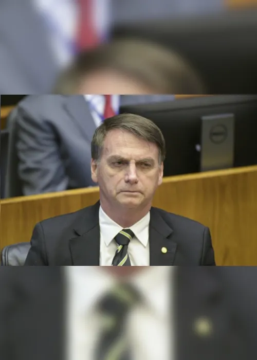 
                                        
                                            Bolsonaro volta atrás e diz que Ministério do Trabalho não será extinto
                                        
                                        