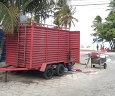 Veículos 'loteiam' estacionamento e reduzem vagas na orla de João Pessoa