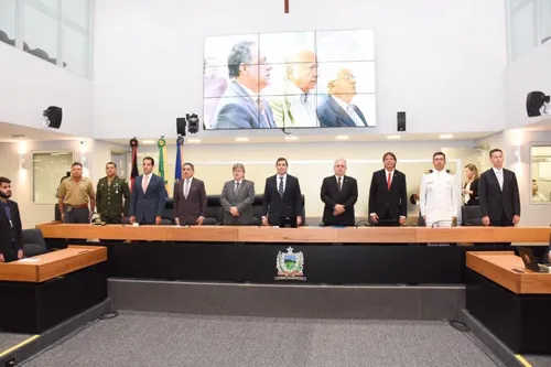 
				
					Rogério Fialho recebe Medalha Epitácio Pessoa na Assembleia Legislativa
				
				