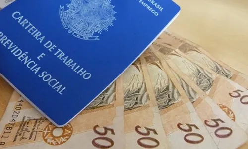 
                                        
                                            Aprovado orçamento de 2023 com salário mínimo de R$ 1.320 e Bolsa Família de R$ 600
                                        
                                        