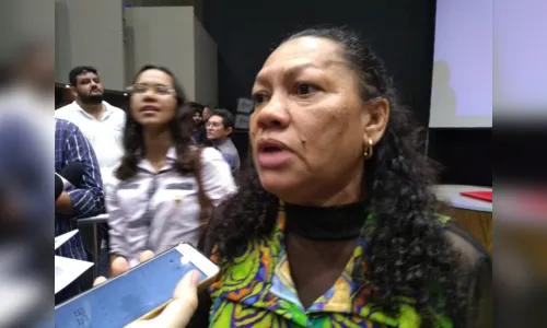 
				
					Erundina diz que 'ditadura não acabou ainda' e que regime a levou para longe da PB
				
				