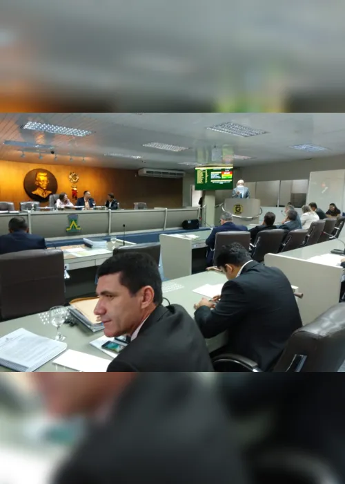 
                                        
                                            LOA 2019: Câmara aprova orçamento de quase R$ 1 bilhão em CG
                                        
                                        