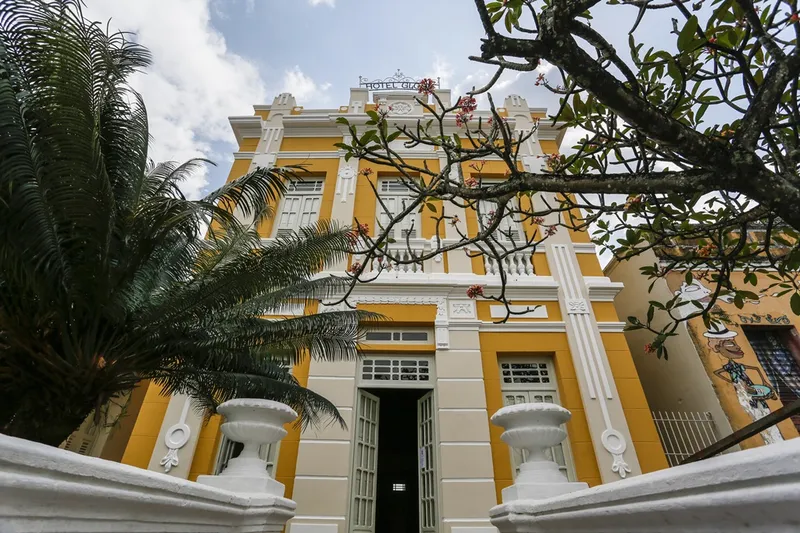 Hotel Globo: por do sol de tirar o fôlego com vista para o rio Sanhauá