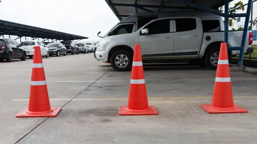 
				
					Portaria regulamenta direito do autista a vagas de estacionamento em João Pessoa
				
				