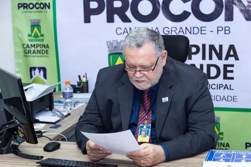 
				
					Procon-CG faz 76 autuações a bancos por descumprimento da Lei da Fila
				
				