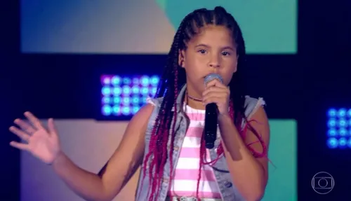 
				
					Paraibana se classifica no 'The Voice Kids' 2019 e vai para o time de Simone e Simaria
				
				