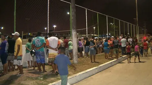 
				
					Três jovens são mortos a tiros e um fica ferido em praça de Santa Rita
				
				