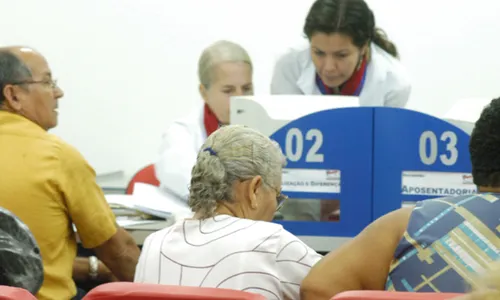 
                                        
                                            Benefícios do INSS acima do mínimo vão ter reajuste de 3,43%
                                        
                                        