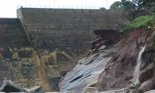 
                                        
                                            Após quase 15 anos, ninguém é punido por tragédia da barragem de Camará
                                        
                                        