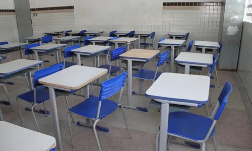 
                                        
                                            Aulas nas escolas estaduais da PB começam dia 7 de fevereiro no formato híbrido
                                        
                                        