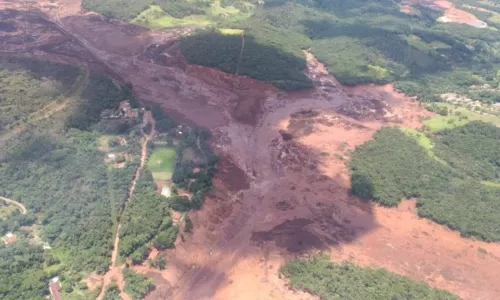 
				
					Barragem da Vale se rompe na cidade de Brumadinho em Minas Gerais
				
				