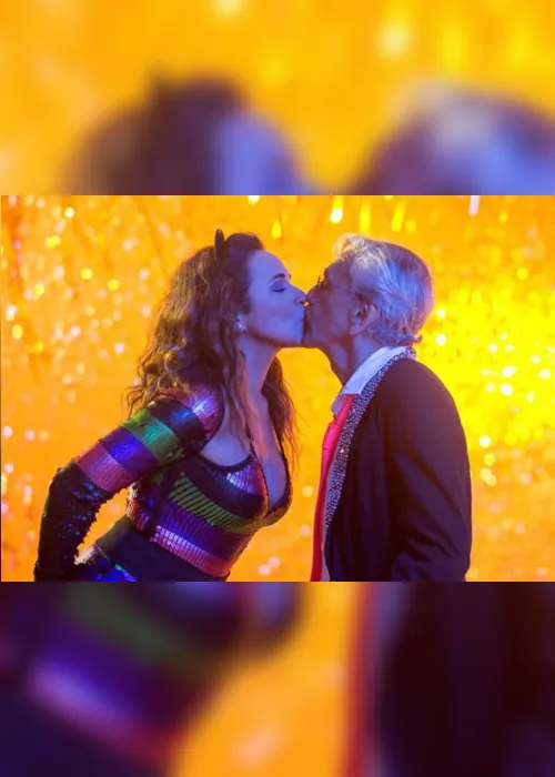 
                                        
                                            'Proibido o Carnaval!': Daniela Mercury e Caetano dedicam clipe a Jean Wyllys
                                        
                                        